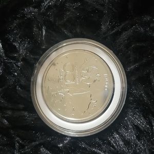 WDW 100th Mary Poppins Medallion